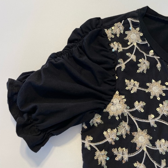 Isla Maude Gold Embroidered Sequins Floral Ruffled 3/4 Sleeve Top Women’ Size S - Picture 4 of 6